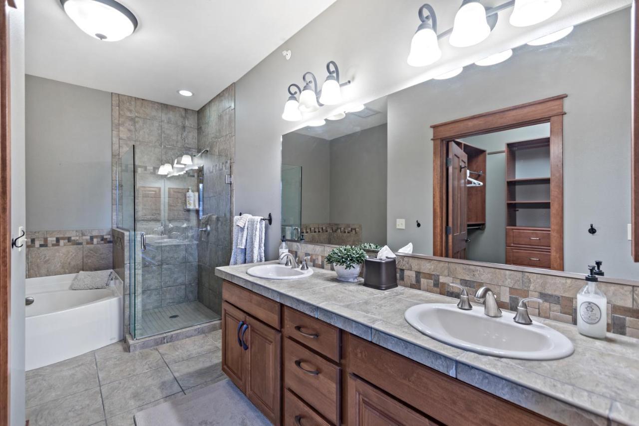 Fabulous Riverstone Retreat Coeur d'Alene Exteriör bild